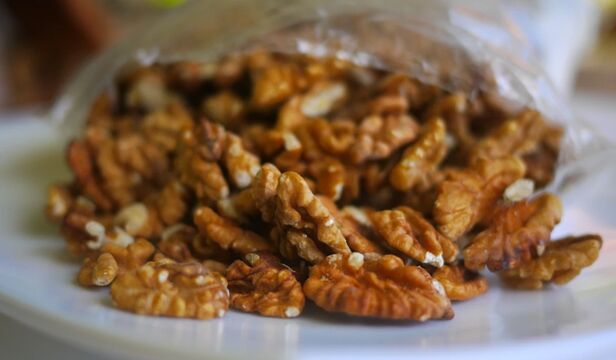 Pecans u muškoj prehrani poboljšat će cirkulaciju krvi i povećati potenciju